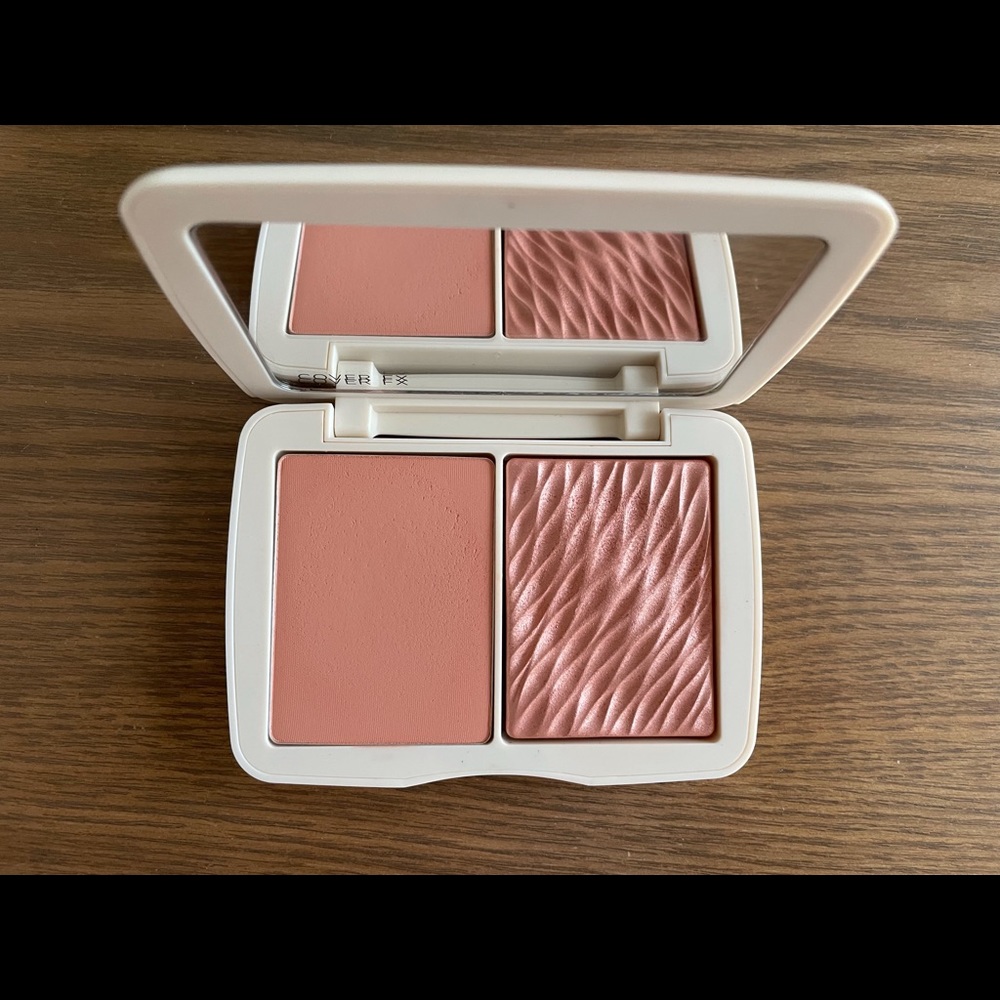 Cover Fx Monochromatic Blush Duo in Soft Peach